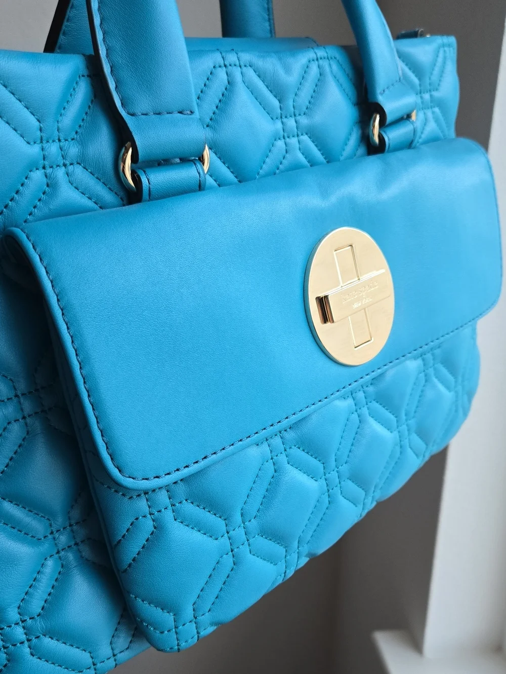 KATE SPADE New York ASTOR COURT LILA  Quilted leather East West shoulder bag